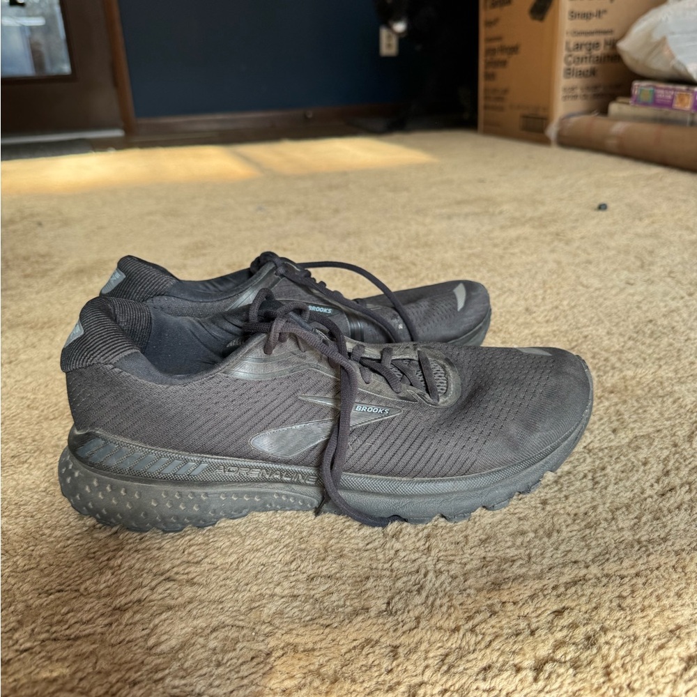 Brooks Black Athletic Running Shoes